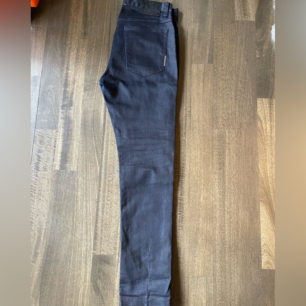 NEUW “Ray Tapered” Fit